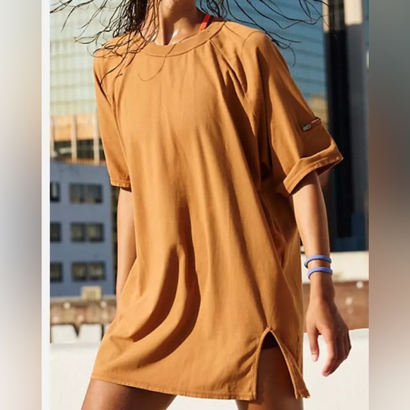 Free People Tops - NWOT  Free People Hot Shot Tunic Tee oversized XS Camel